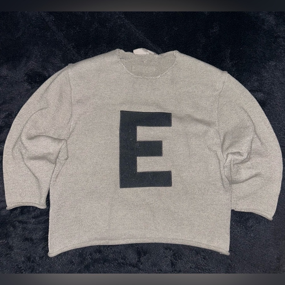 Essentials Fear Of God Kids Knit Sweater
-Size 8